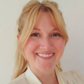 Photo of Laura Urban