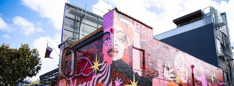 Mural Showtime at Oasis in San Francisco