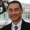 headshot of William Lee