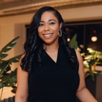 Headshot profile photo of Ay'Anna Moody