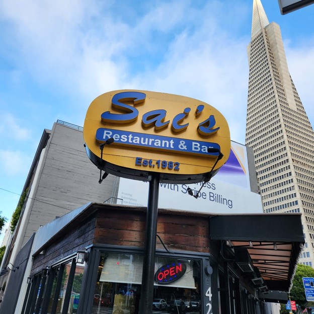 Sai's Restaurant with the Transamerica Pyramid in the background